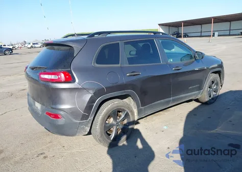 2017 Jeep Cherokee Altitude 4X4 z USA, uszkodzony, nr VIN 1C4PJMAB0HW537849